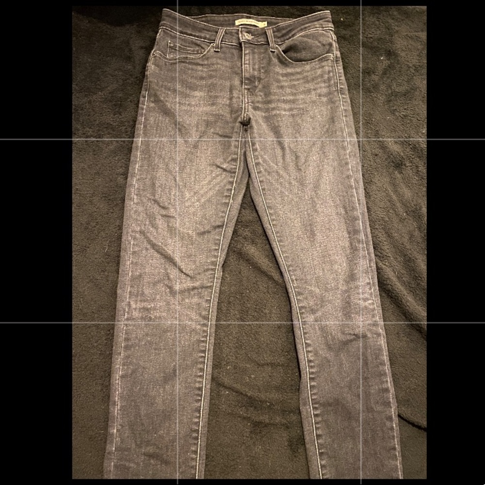 Dusty Black Levi Mid-Rise Skinny Jeans